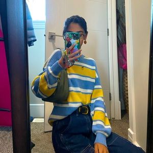 Aritzia TNA Century Sweater in XXS